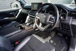 2021 Toyota Landcruiser VX