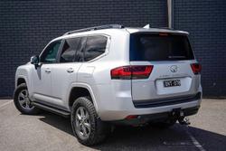 2021 Toyota Landcruiser VX