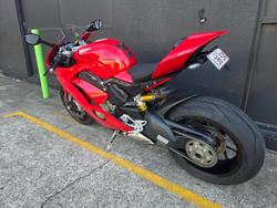 2019 DUCATI PANIGALE V4 RED