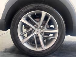 2021 MG HS Essence SAS23 MY21 York White