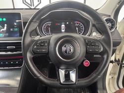 2021 MG HS Essence SAS23 MY21 York White
