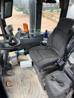 2013 Rogator Rg1300 Sp Sprayer