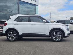 2022 Hyundai Venue Active