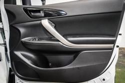 2024 Mitsubishi Eclipse Cross ES