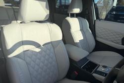 2023 Mitsubishi Outlander PHEV Exceed