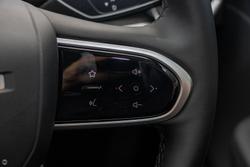 2025 Jaecoo J7 SHS Summit