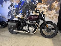 2017 Triumph BONNEVILLE BOBBER