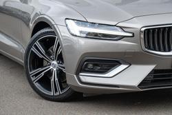 2021 Volvo S60 B5 Inscription