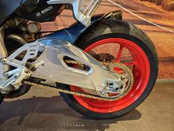 2016 Aprilia Tuono V4 1100 RR Tuono Black