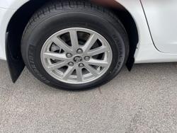 2015 Holden Commodore Evoke VF MY15 Heron White