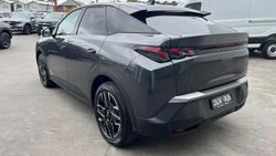 2025 Peugeot 3008 GT Premium Hybrid