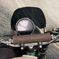 2025 Royal Enfield 2025 650CC INTERCEPTOR BEAR 650 Road White