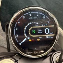 2025 Royal Enfield 2025 650CC INTERCEPTOR BEAR 650 Road White