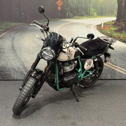 2025 Royal Enfield 2025 650CC INTERCEPTOR BEAR 650 Road White