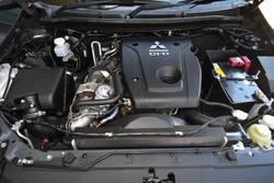 2017 Mitsubishi Pajero Sport GLS