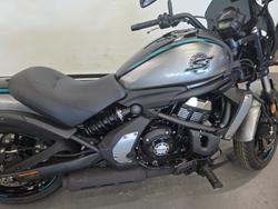 2025 Kawasaki VULCAN S CAFE SILVER