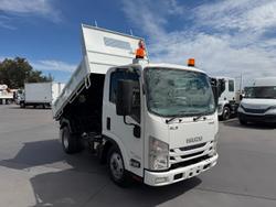 2016 Isuzu Nlr 45-150 NLR 55/45-150 Tipper