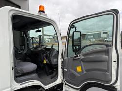 2016 Isuzu Nlr 45-150 NLR 55/45-150 Tipper