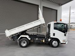 2016 Isuzu Nlr 45-150 NLR 55/45-150 Tipper
