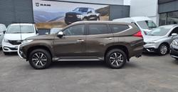 2016 Mitsubishi Pajero Sport Exceed