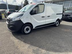 2020 Mitsubishi Express GLX