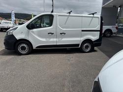 2020 Mitsubishi Express GLX