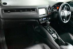 2017 Honda HR-V VTi-L