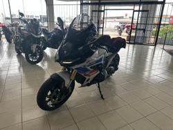 2025 BMW R 1300 RS Performance R 1300 White