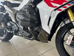 2025 BMW R 1300 RS Performance R 1300 White