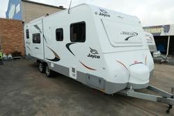 2018 Jayco Journey Slide-Out 21.66-3