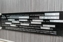 2018 Jayco Journey Slide-Out 21.66-3