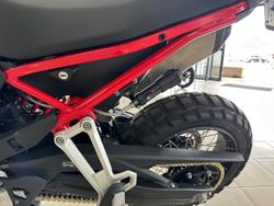 2025 BMW F 900 GS Enduro F 900 Yellow