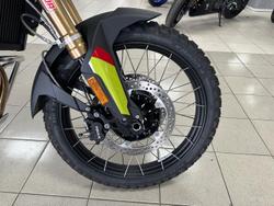 2025 BMW F 900 GS Enduro F 900 Yellow