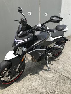 2025 CFMOTO 800NK Advance
