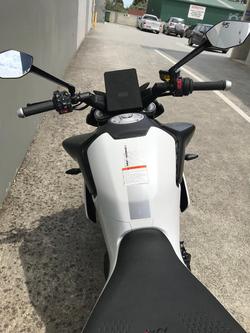 2025 CFMOTO 800NK Advance