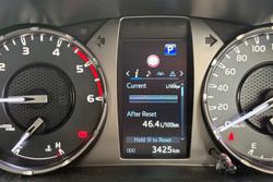 2025 Toyota Hilux SR