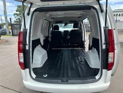 2023 Hyundai STARIA LOAD