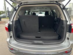 2017 Isuzu MU-X LS-T