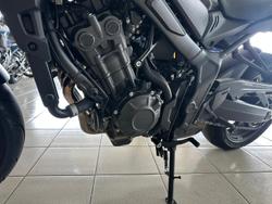 2023 Honda CB650R CB Black