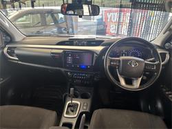 2018 Toyota Hilux SR5