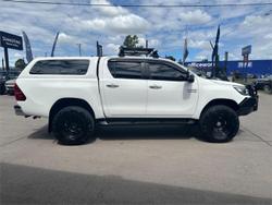 2018 Toyota Hilux SR5