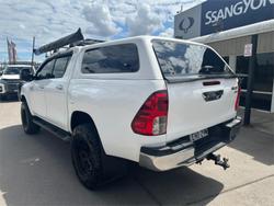 2018 Toyota Hilux SR5
