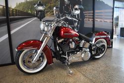 2017 Harley-davidson FLSTN SOFTAIL DELUXE RED