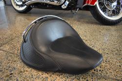 2017 Harley-davidson FLSTN SOFTAIL DELUXE RED