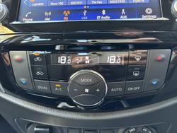 2025 Nissan Navara ST-X DUAL CAB