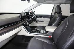 2022 Kia Carnival Platinum