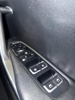 2022 Kia Stinger 330S