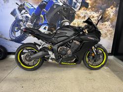 Honda CBR650R