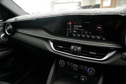 2023 Alfa Romeo Stelvio Quadrifoglio