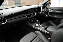 2023 Alfa Romeo Stelvio Quadrifoglio